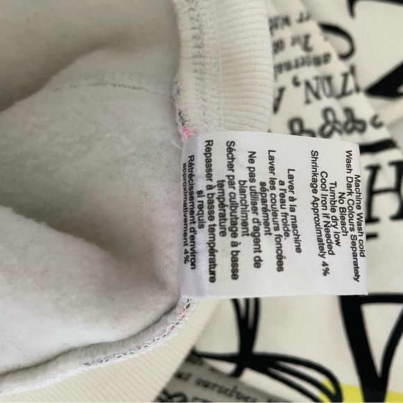 Aritzia TNA fleece hoodie in size small - Picture 7 of 8